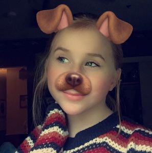 Meet your Posher, Ava